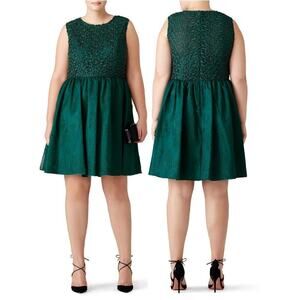 ML Monique Lhuillier Ivy Green Lace Dress size 18